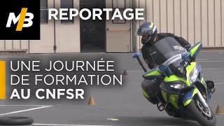 Une journée de formation au pilotage moto avec les Gendarmes au CNFSR  Reportage [upl. by Swigart]